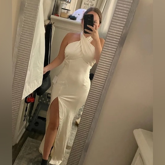 Start of Forever Ivory Satin Halter Mermaid Maxi Dress Small - Picture 5 of 13